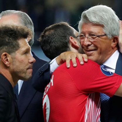 رئيس أتلتيكو مدريد: 14 سنة مرت وحماس سيميوني لم ينطفئ