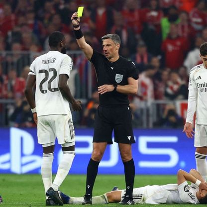 مدافع بايرن ميونيخ يتهم روديغر بإهانته: هل سيتحلى بالشجاعة للاعتراف؟