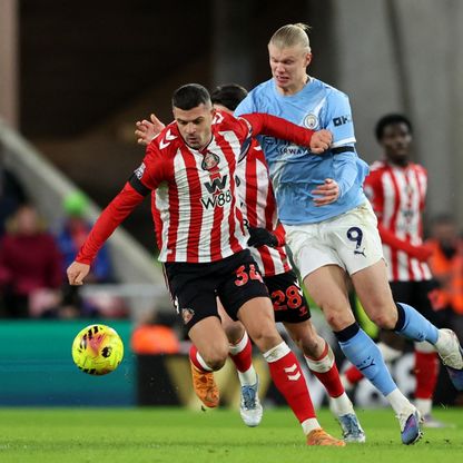 سندرلاند يهدي أرسنال هدية العام الجديد بالتعادل مع مانشستر سيتي