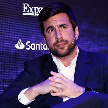 مرشح رئاسي جديد يهز استقرار ريال مدريد بطلب مفاجئ