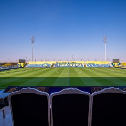 التعاون يقيل المدرب بعد سداسية الهلال ويُعين جهاد الحسين