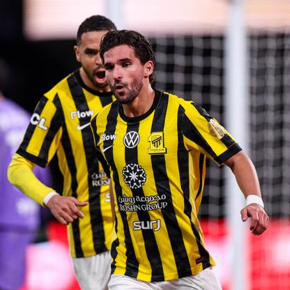 الجزائري حسام عوار يتألق مع الاتحاد قبل كأس العالم