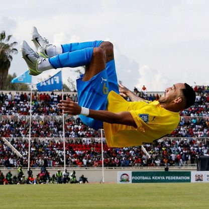 شاهد.. أوباميانغ يحطم رقم بواليا لكنه يبقى بعيداً عن حسام حسن