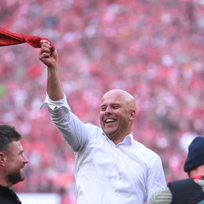 سلوت يدخل تاريخ الدوري الإنجليزي بأعلى نسبة تسجيل مع ليفربول