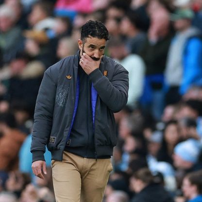 "تدهور مستمر".. أموريم تحت المقصلة ويحصل على مخرج طوارئ