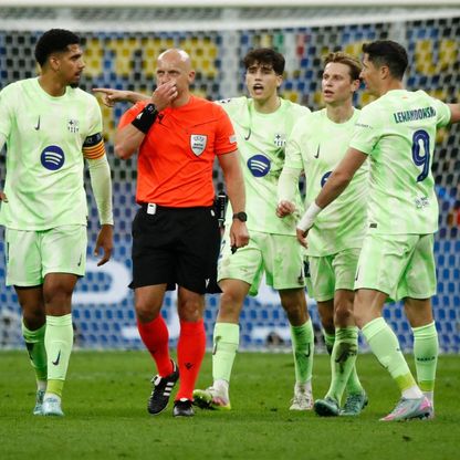 برشلونة مهدد بالاستبعاد من دوري الأبطال بسبب اللعب النظيف المالي