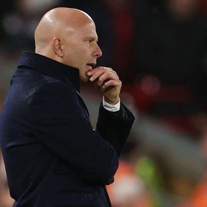 سلوت يختلق الأعذار بعد سقوط ليفربول المروع أمام بالاس