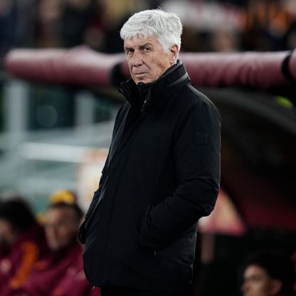 شاهد.. غاسبيريني مدرب روما يغادر المؤتمر الصحفي باكياً