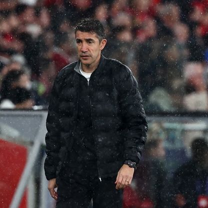 الأهلي المصري يستهدف التعاقد مع مدرب بنفيكا السابق