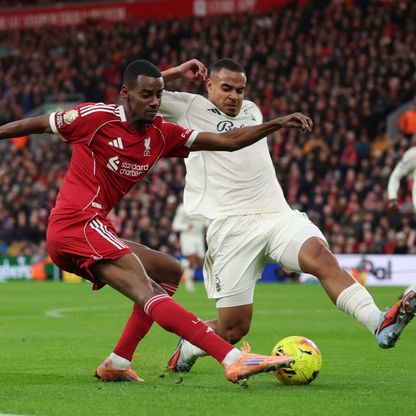 بعد صدمة إيزاك.. نظرة على مسيرة أغلى الصفقات في تاريخ البريميرليغ