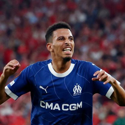 المغربي عز الدين أوناحي حائر بين الاتحاد السعودي وإسبانيول