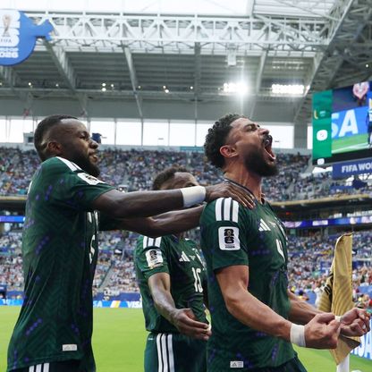 شاهد.. العمري يقهر موسليرا ويمنح السعودية التقدم على أوروغواي بالشوط الأول