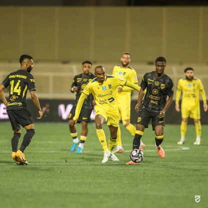 هل يكرس الاتحاد عقدة "أندية جدة" ضد الخليج في الدوري السعودي؟