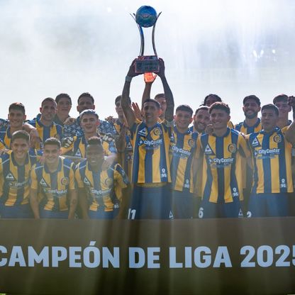 جدل بالدوري الأرجنتيني.. ممر شرفي معكوس لأنخيل دي ماريا وعقوبة لفيرون