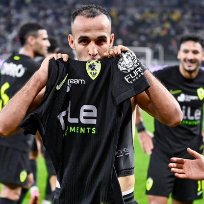 ناصر منسي يعتذر مرة أخرى ويشرح سبب إلقاء قميص الزمالك