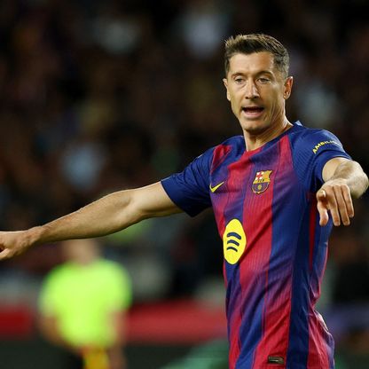 ليفاندوفسكي يتحدث عن راشفورد ويامال.. ويحذر من مباراة كلوب بروج