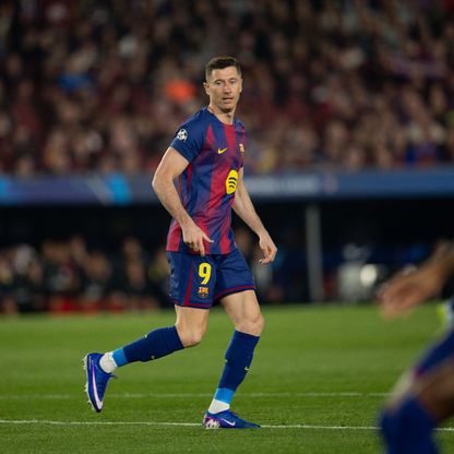 "لا خلافات" بين لابورتا وليفاندوفسكي بشأن العقد الجديد