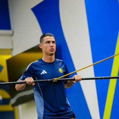 كريستيانو رونالدو نجم نادي النصر يبدأ برنامجه العلاجي في غرفة العلاج الطبيعي بمقر النادي - 3 مارس 2026