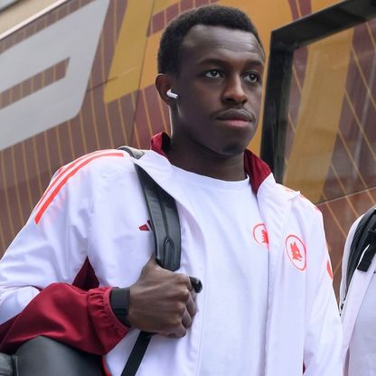 سعود عبد الحميد مطلوب من 3 أندية فرنسية