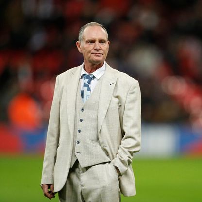 نقل غاسكوين إلى المستشفى بعد فقدانه الوعي جزئياً