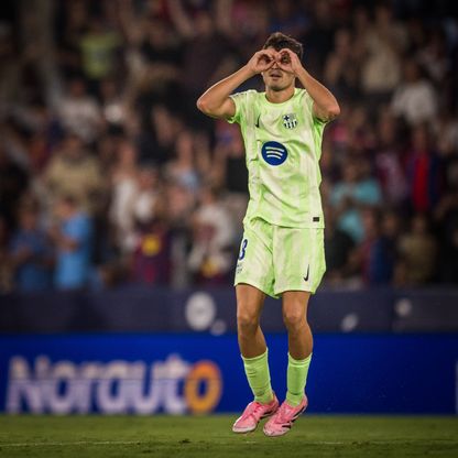 بيدري يُذكّر بلمسة يد تشواميني ويطلب توضيحات من حكام الليغا