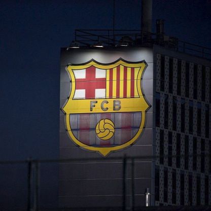 بورتو "يهدّد" برشلونة تحسّباً لضمّه لاعباً برتغالياً "مخطوفاً"