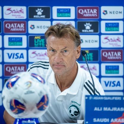 رونار يُحذر من البحرين: منتخب قوي وعنيد