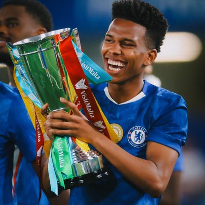 إستيفاو يضع بصمته الأولى مع تشيلسي بهدف وكأس