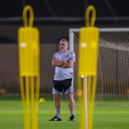 بوستيكوغلو مدرب النصر يكشف سر غضب كريستيانو رونالدو