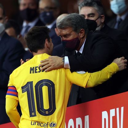 لابورتا يكشف موقفه من إعلان ميسي حقيقة عودته لبرشلونة