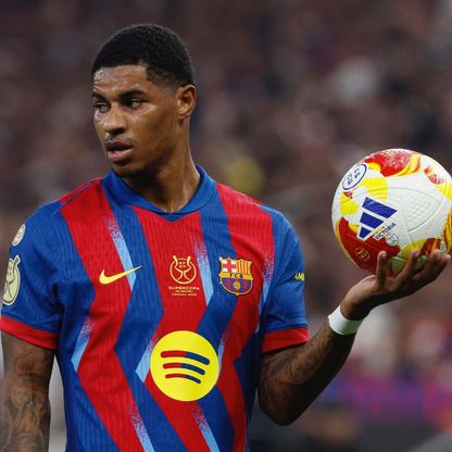 ناد إنجليزي يخطط لخطف راشفورد من برشلونة