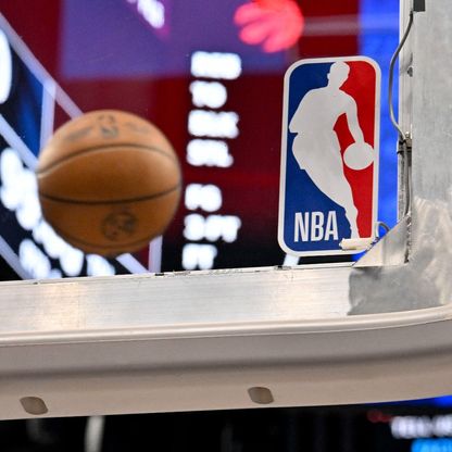 رقم قياسي للاعبين الأجانب في افتتاحية دوري السلة الأميركي