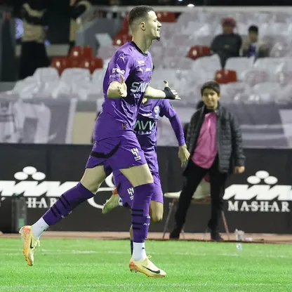 عبد الله الحمدان مهاجم الهلال يحتفل بتسجيل هدف في مرمى الطائي بكأس خادم الحرمين الشريفين - 29 أكتوبر 2024