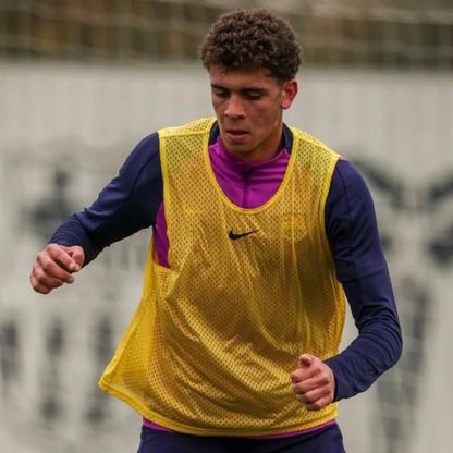 حمزة عبد الكريم يخوض أول تدريب مع برشلونة