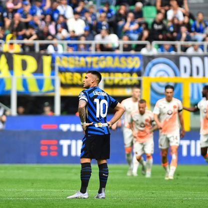 هزيمة إنتر أمام روما تهدد صدارته وقد يخسر بافار أمام برشلونة