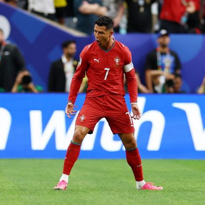 10 أهداف في 6 نسخ.. كيف تفوق رونالدو على أساطير البرتغال وكأس العالم؟