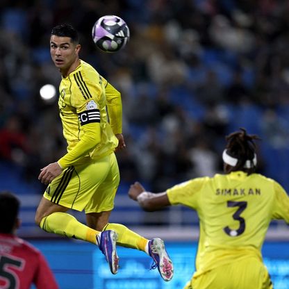 شاهد.. رونالدو يهدر والعليوة يهدد في شوط أول سلبي بين النصر والخلود