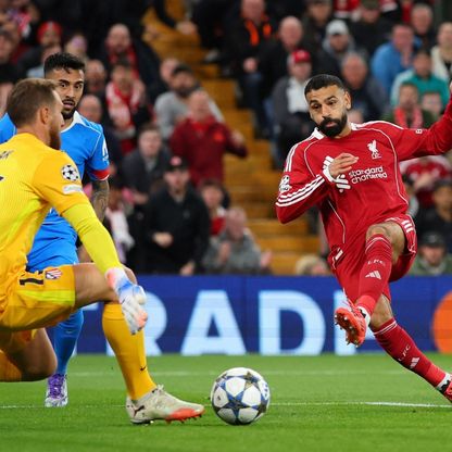 شاهد.. روبرتسون يخطف هدفاً من صلاح والملك يرد بعد 120 ثانية