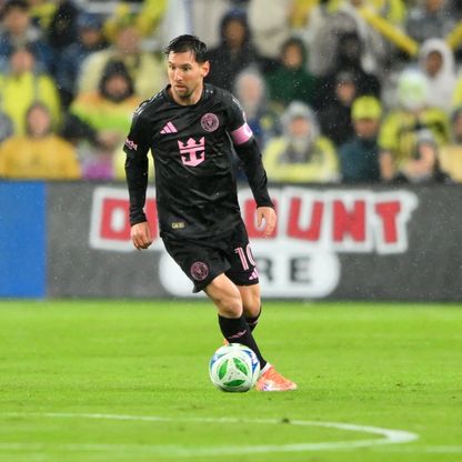 ليونيل ميسي يتصدر التشكيلة المثالية للدوري الأميركي