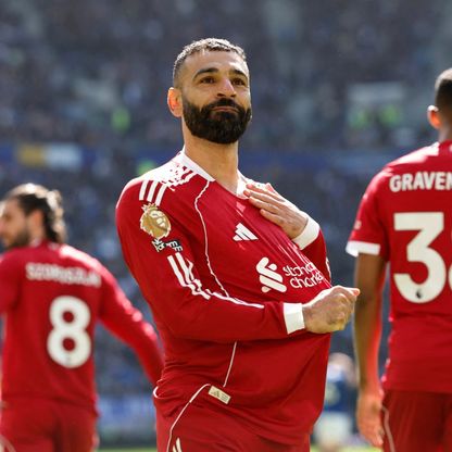 صلاح يقود هجوم ليفربول أمام كريستال بالاس