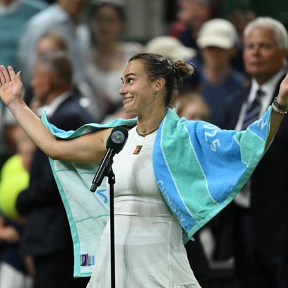 سابالينكا تتحدى دعم الجمهور لرادوكانو وتتأهل للدور الرابع  في ويمبلدون