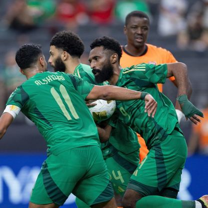 السعودية ترافق الولايات المتحدة إلى ربع نهائي الكأس الذهبية
