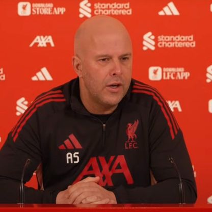 قبل مواجهة أرسنال.. سلوت يكشف سر تراجع نتائج ليفربول