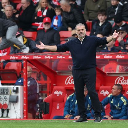 إقالة بوستيكوغلو من تدريب فورست بعد 39 يوماً فقط بالمنصب