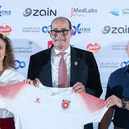 بادو الزاكي يتعهد بالبناء على "الإرث المغربي" بمنتخب الأردن