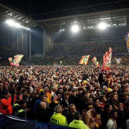 سعود عبد الحميد يقود لانس إلى نهائي كأس فرنسا بعد 28 عاماً