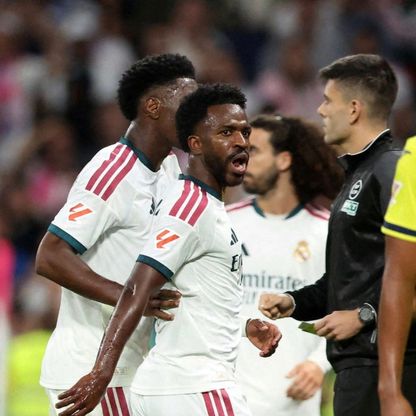 صورة قديمة لـ"شد الشعر" تعزز "نظرية المؤامرة" في ريال مدريد