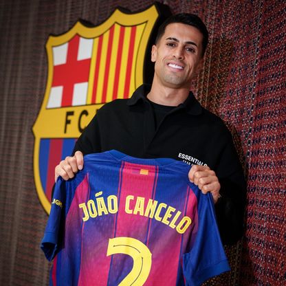 جواو كانسيلو يتحدث عن مستقبله مع الهلال ويحدد أهدافه مع برشلونة