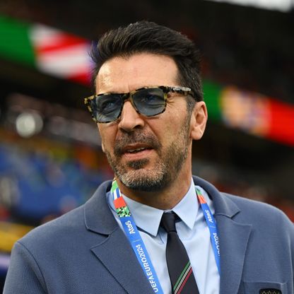 بوفون يُطالب لاعبي إيطاليا بالحسم السريع لتفادي المفاجآت