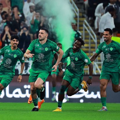 مباراة مجنونة.. الأهلي يوقف النصر ويحسم الكلاسيكو بثلاثية